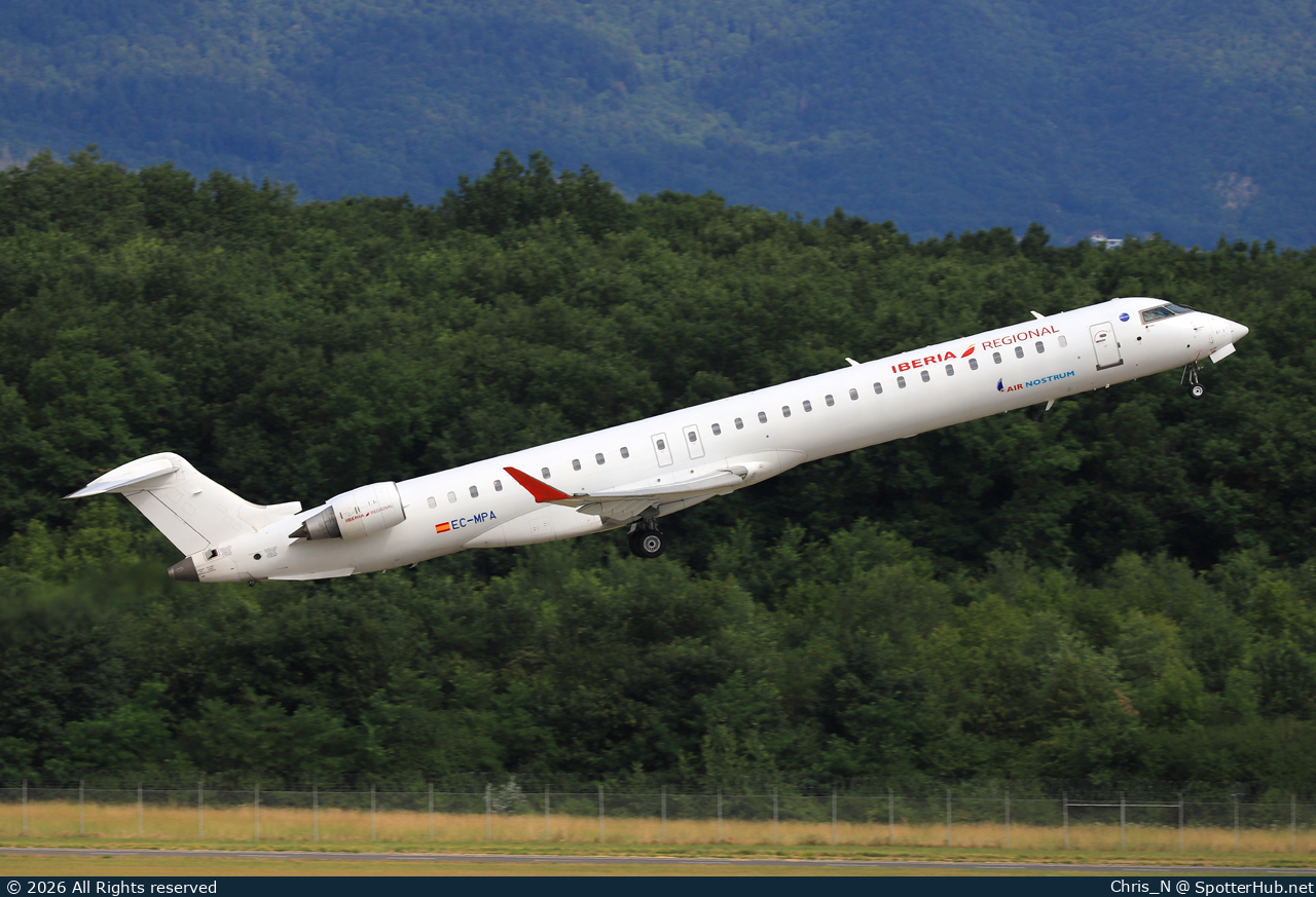 Photo of EC-MPA - Bombardier CRJ-1000 operated by Iberia Regional (opb Air Nostrum)