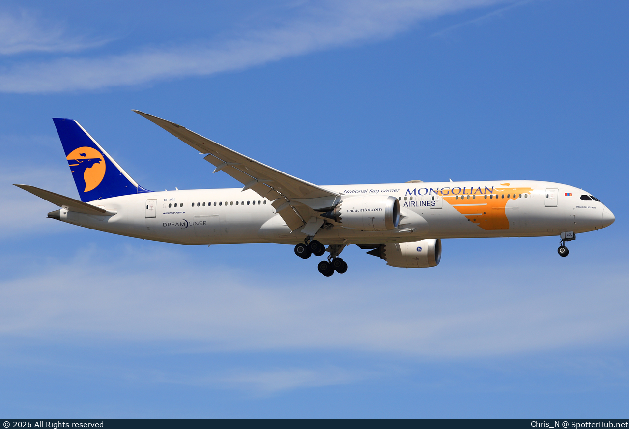 Photo of EI-MGL - Boeing 787-9 Dreamliner operated by MIAT Mongolian Airlines