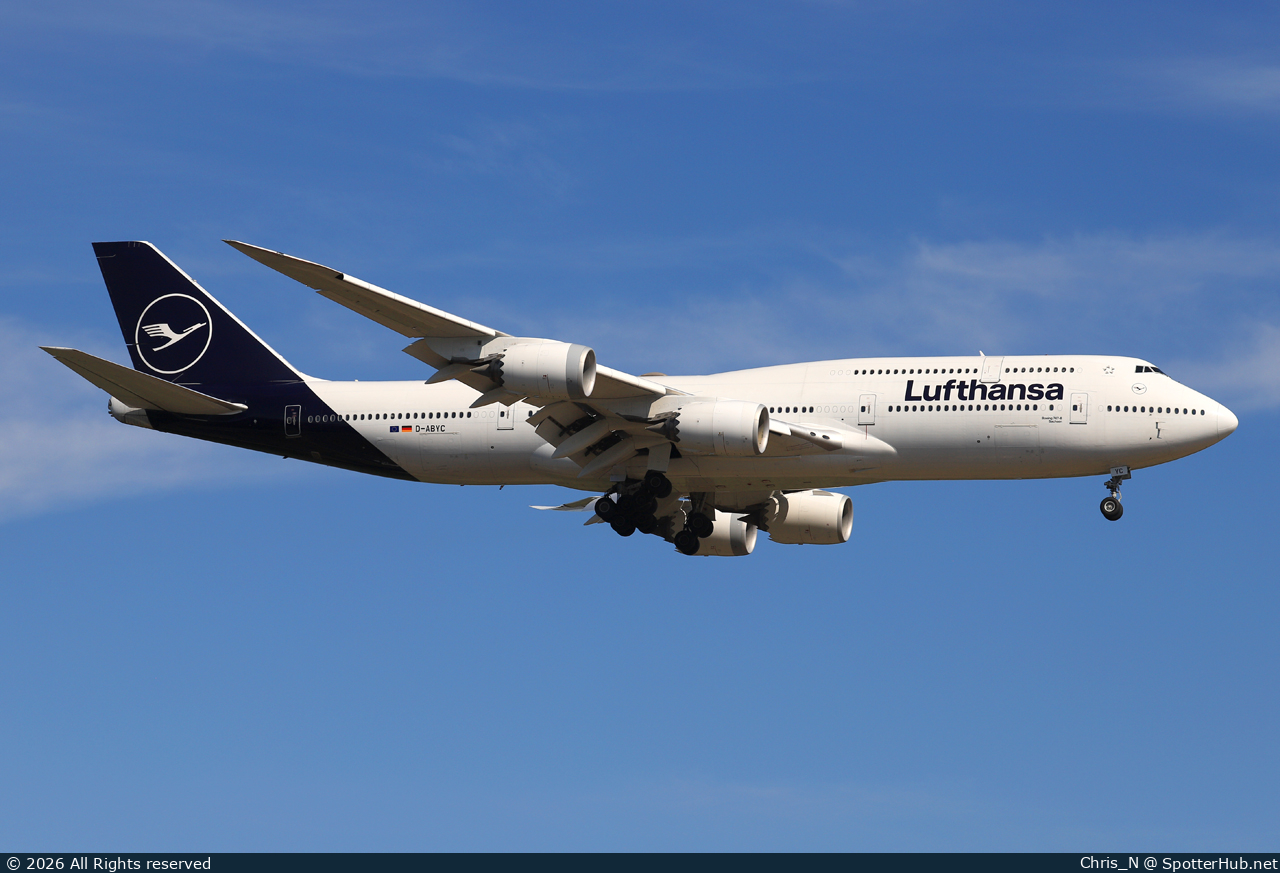 Photo of D-ABYC - Boeing 747-830 operated by Lufthansa