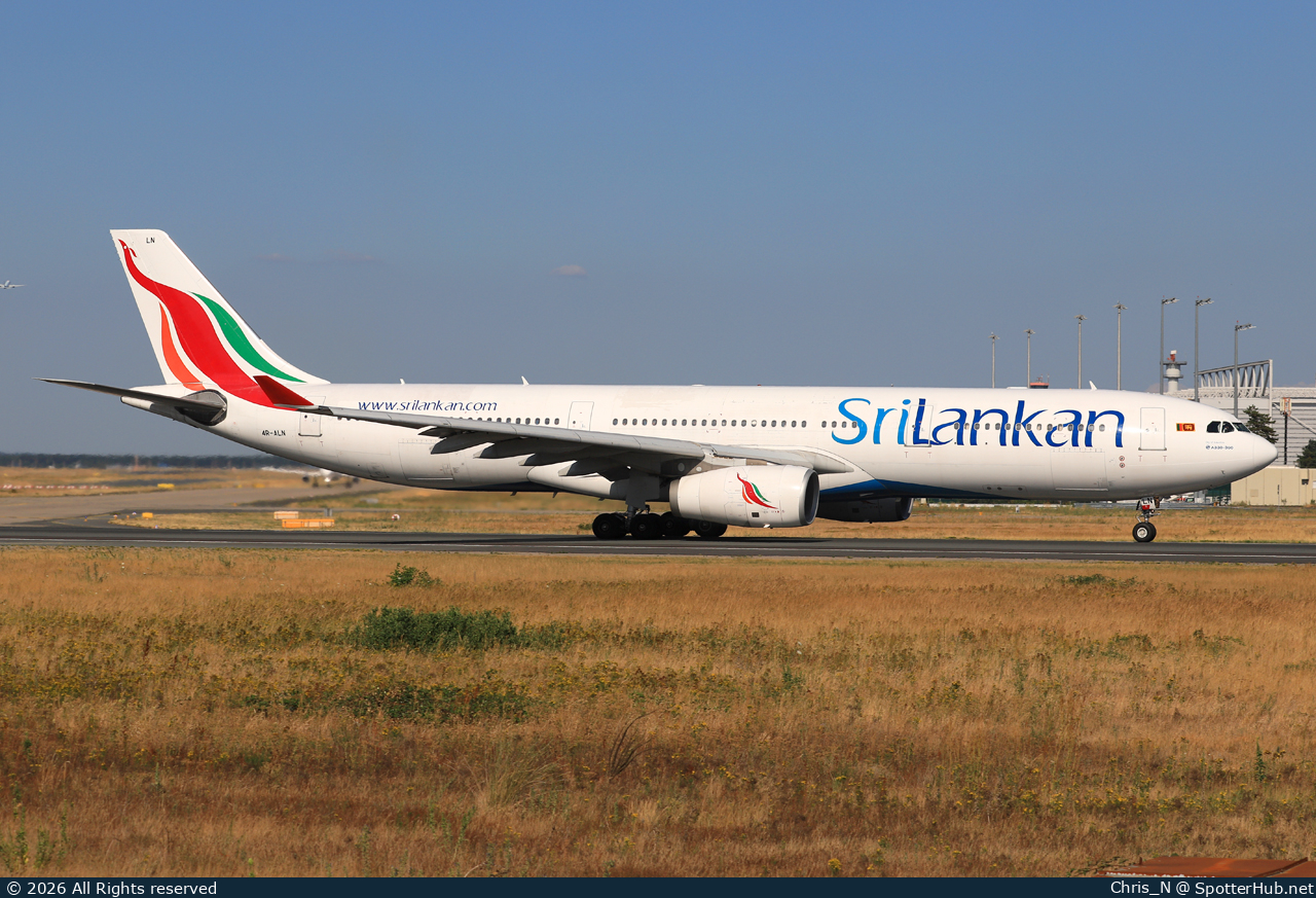 Photo of 4R-ALN - Airbus A330-343 operated by SriLankan Airlines