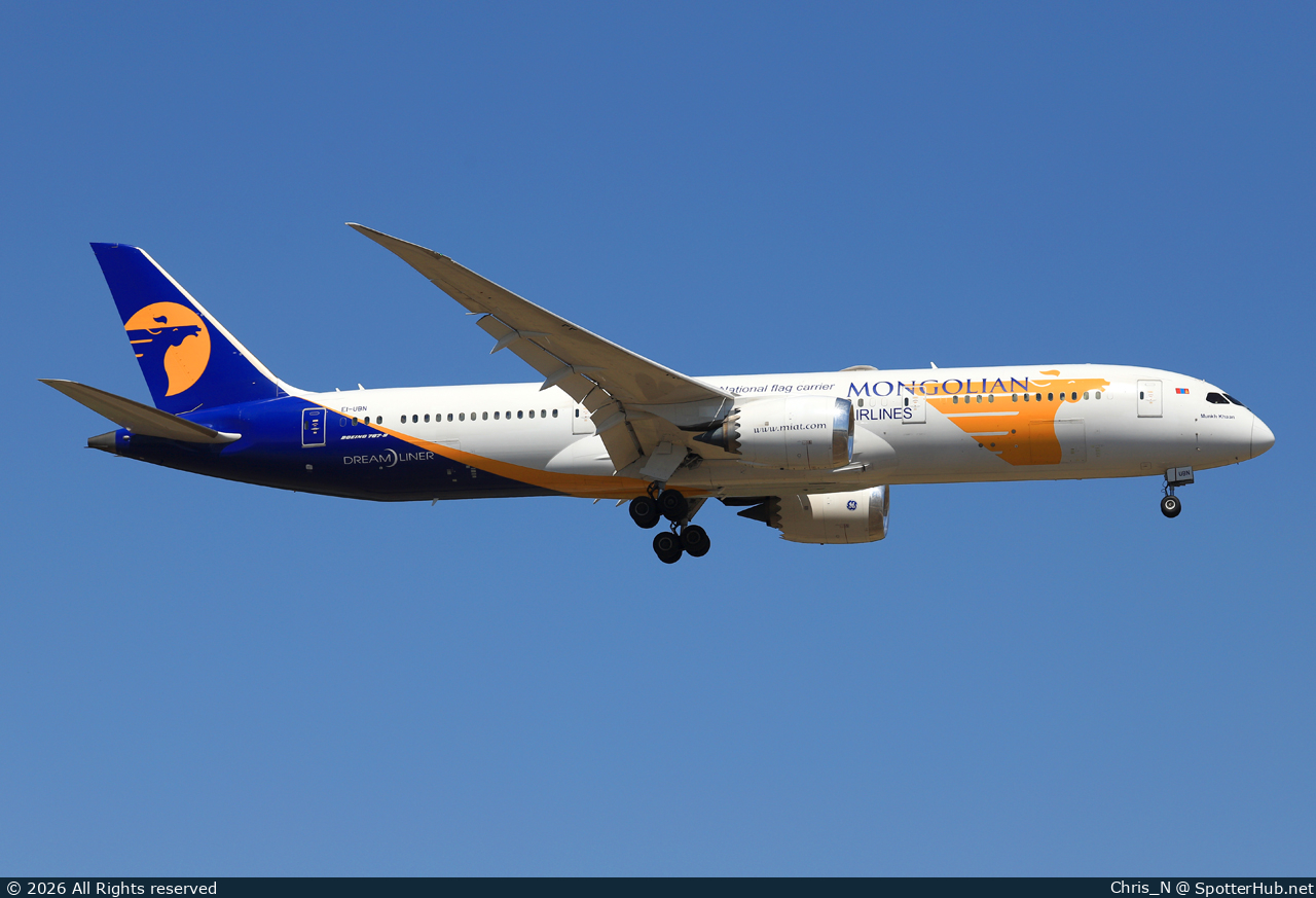 Photo of EI-UBN - Boeing 787-9 Dreamliner operated by MIAT Mongolian Airlines
