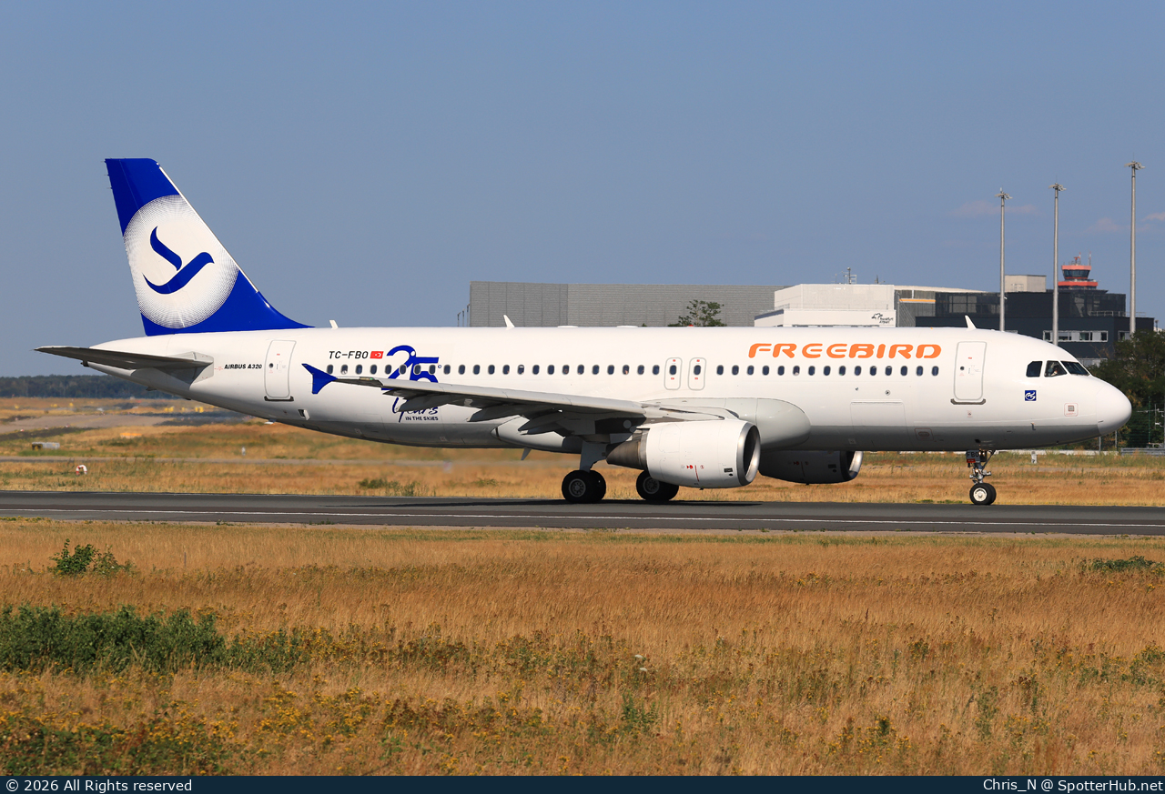 Photo of TC-FBO - Airbus A320-214 operated by Freebird Airlines