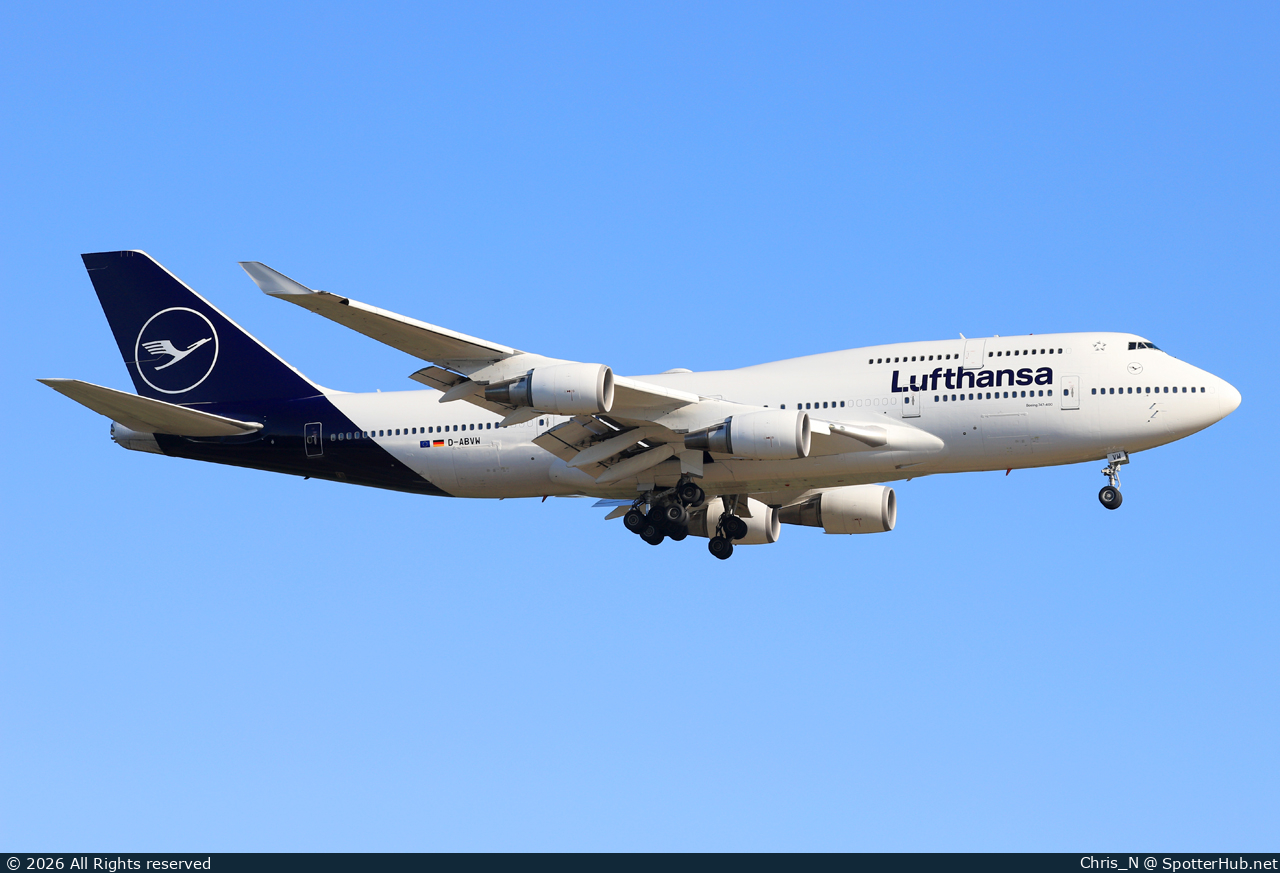 Photo of D-ABVW - Boeing 747-430 operated by Lufthansa