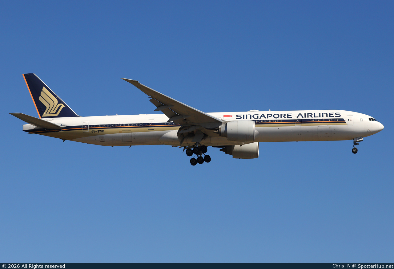 Photo of 9V-SWB - Boeing 777-312(ER) operated by Singapore Airlines