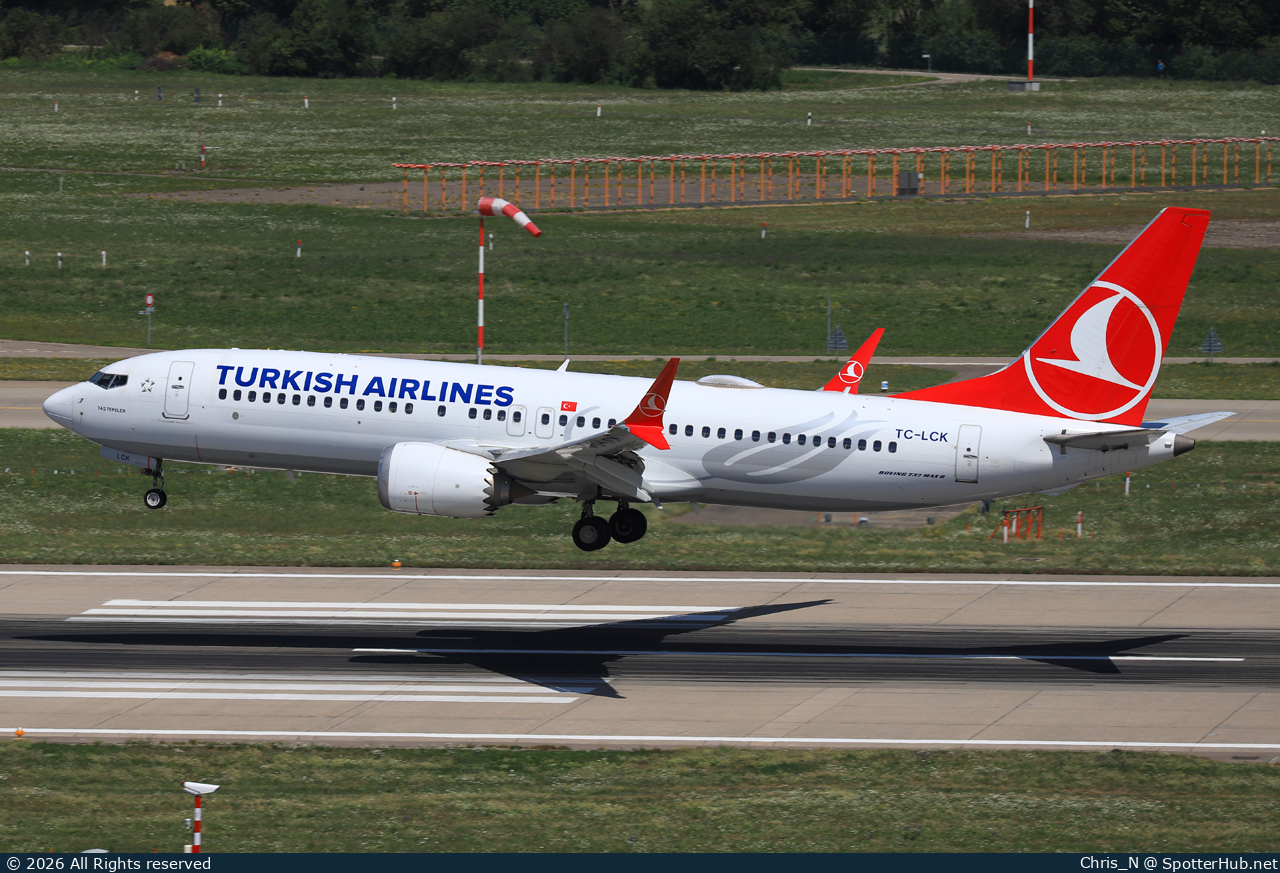 Photo of TC-LCK - Boeing 737 MAX 8 operated by Turkish Airlines