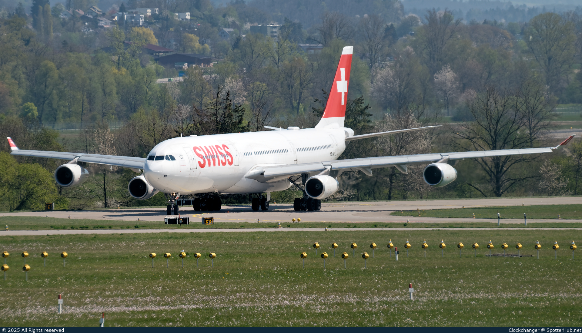 Photo of HB-JMI - Airbus A340-313 operated by Swiss International Air Lines