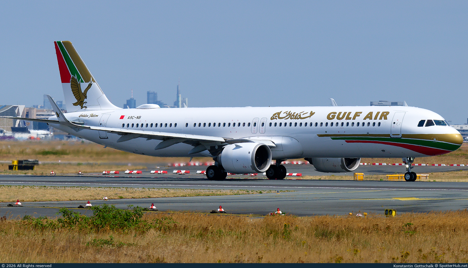 Photo of A9C-NB - Airbus A321-253NX operated by Gulf Air
