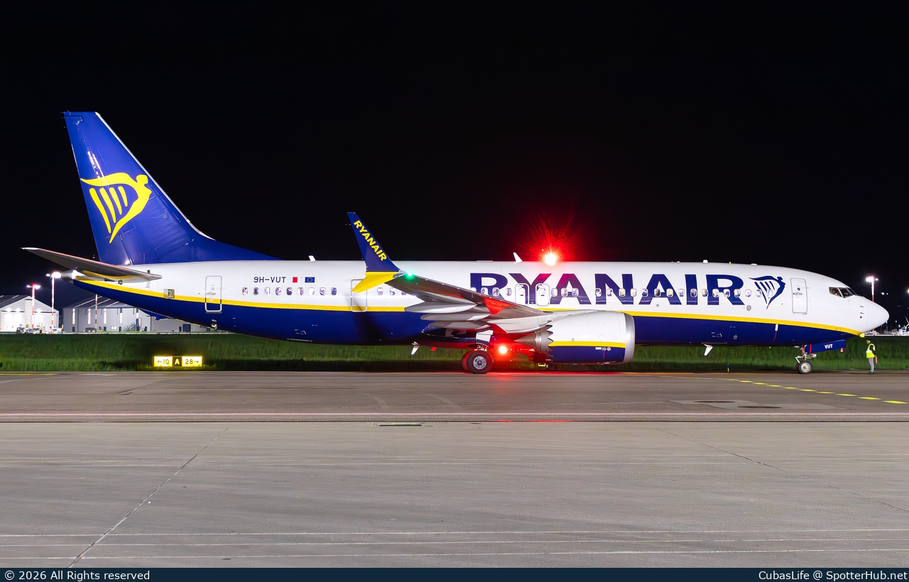 Photo of 9H-VUT - Boeing 737 MAX 8-200 operated by Ryanair (opb Malta Air)