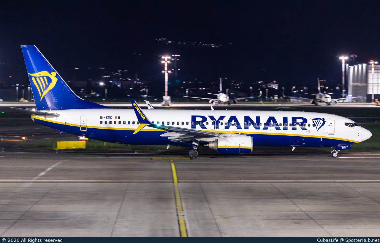 Photo of EI-EMD - Boeing 737-8AS operated by Ryanair