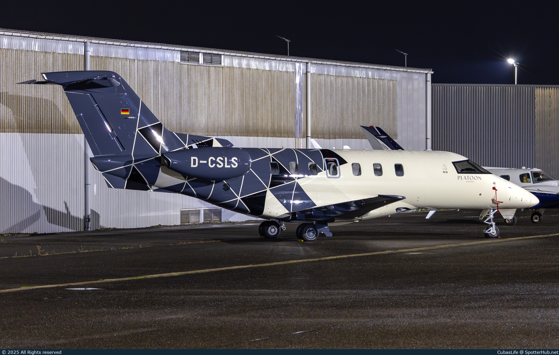 Photo of D-CSLS - Pilatus PC-24 operated by Platoon Aviation