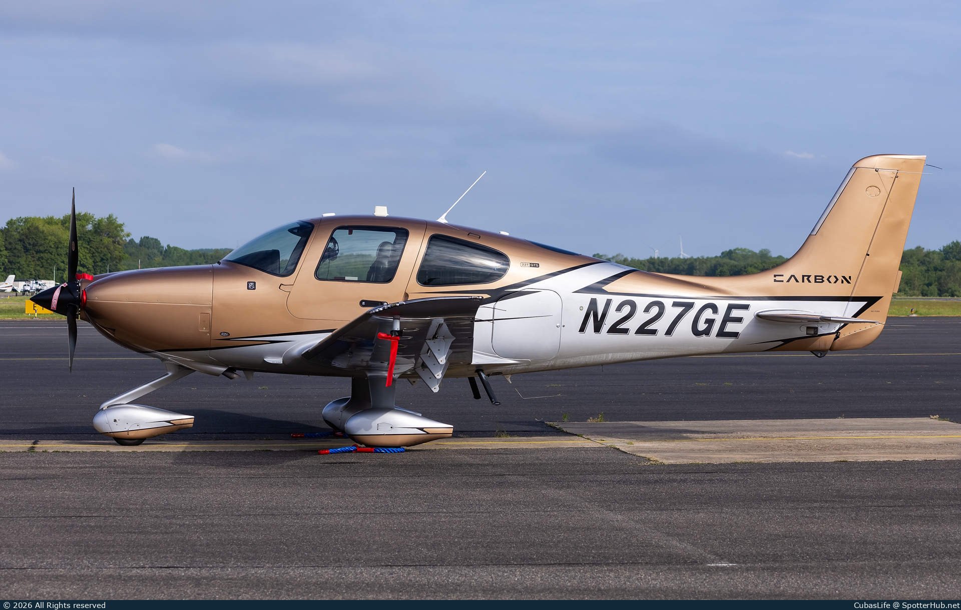 Photo of N227GE - Cirrus SR22T G6 GTS operated by Private