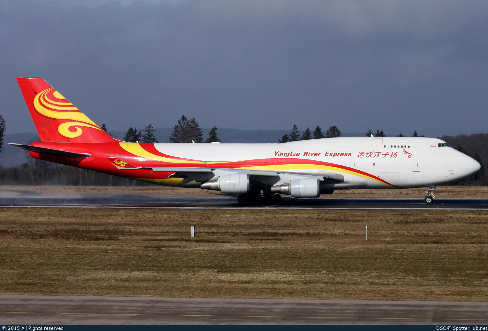 Photo of B-2432 - Boeing 747-481(BDSF) operated by Yangtze River Express
