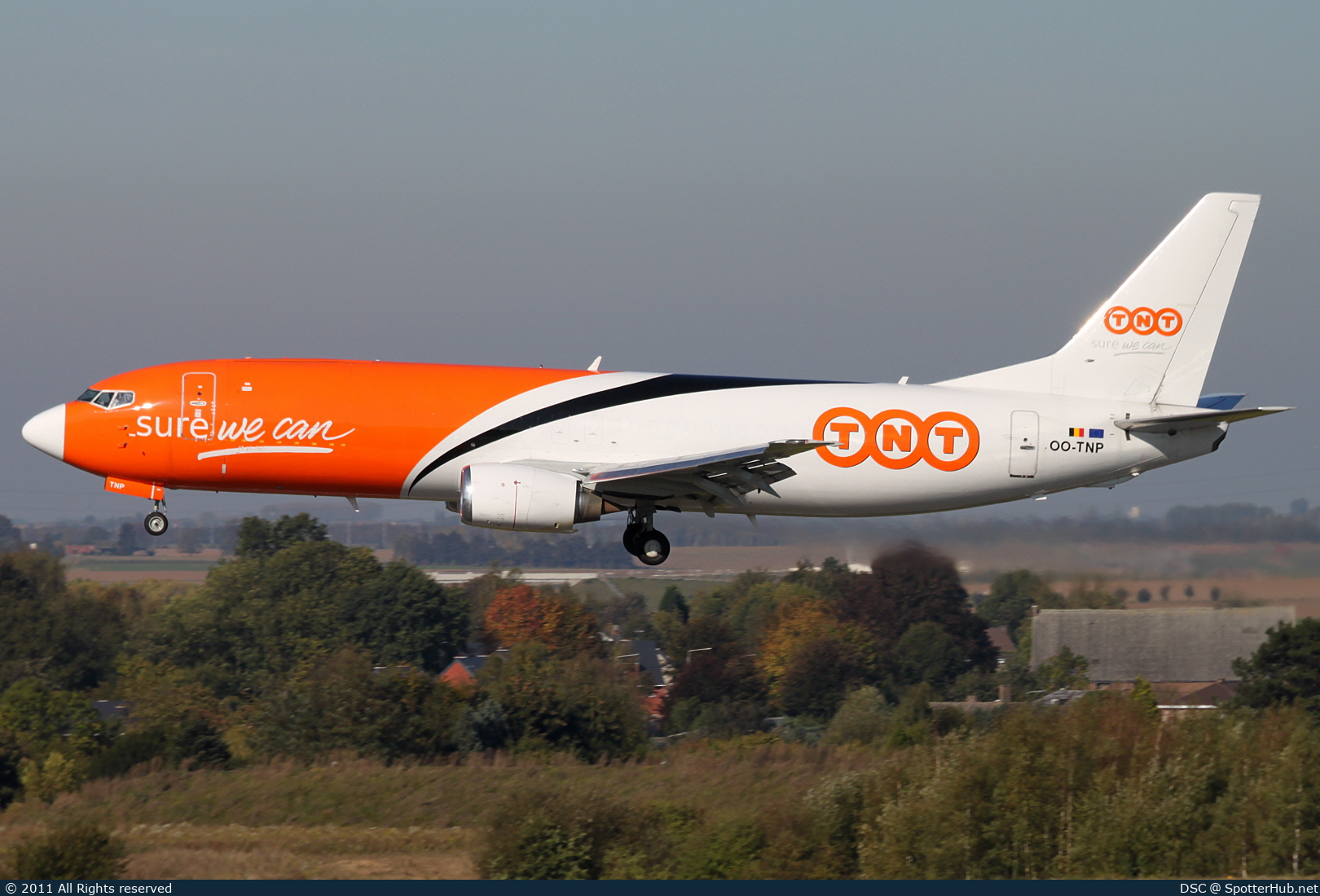 Photo of OO-TNP - Boeing 737-45D(BDSF) operated by TNT Airways