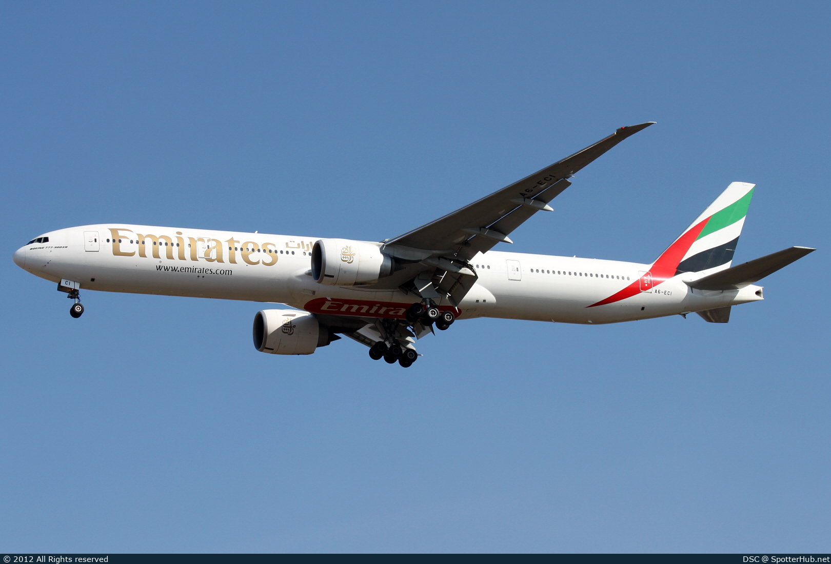 Photo of A6-ECI - Boeing 777-31H(ER) operated by Emirates