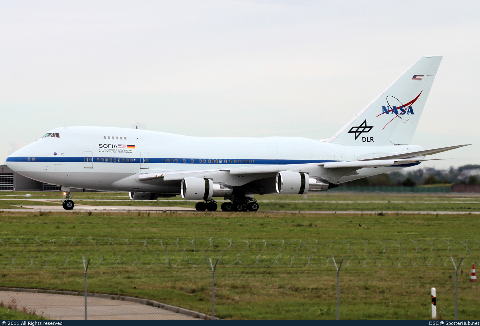 Photo of N747NA - Boeing 747SP-21 operated by NASA National Aeronautics and Space Administration