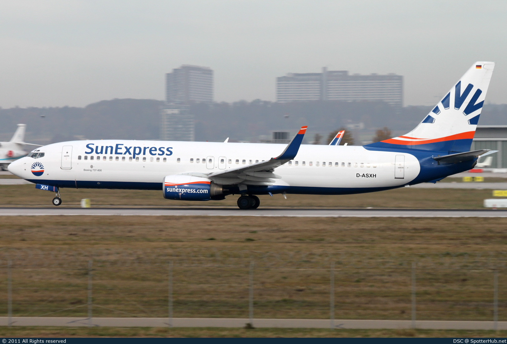 Photo of D-ASXH - Boeing 737-8CX operated by SunExpress Germany