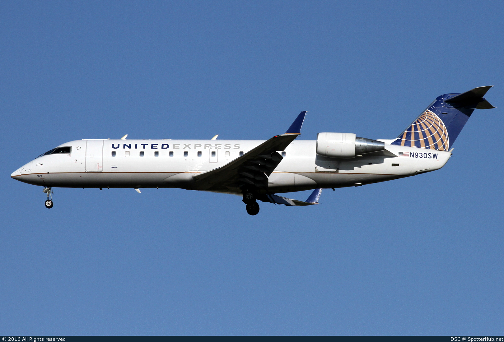 Photo of N930SW - Bombardier CRJ-200LR operated by United Express (opb SkyWest Airlines)