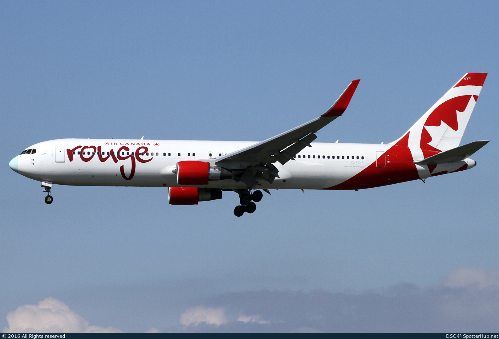 Photo of C-FIYE - Boeing 767-33A(ER) operated by Air Canada Rouge