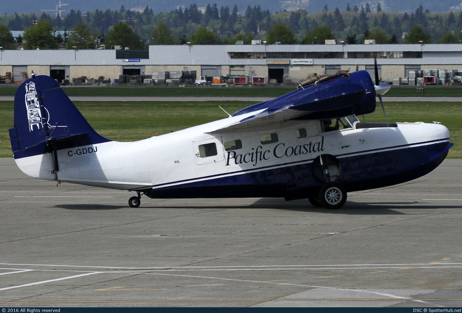 Photo of C-GDDJ - Grumman G-21A Goose operated by Pacific Coastal Airlines