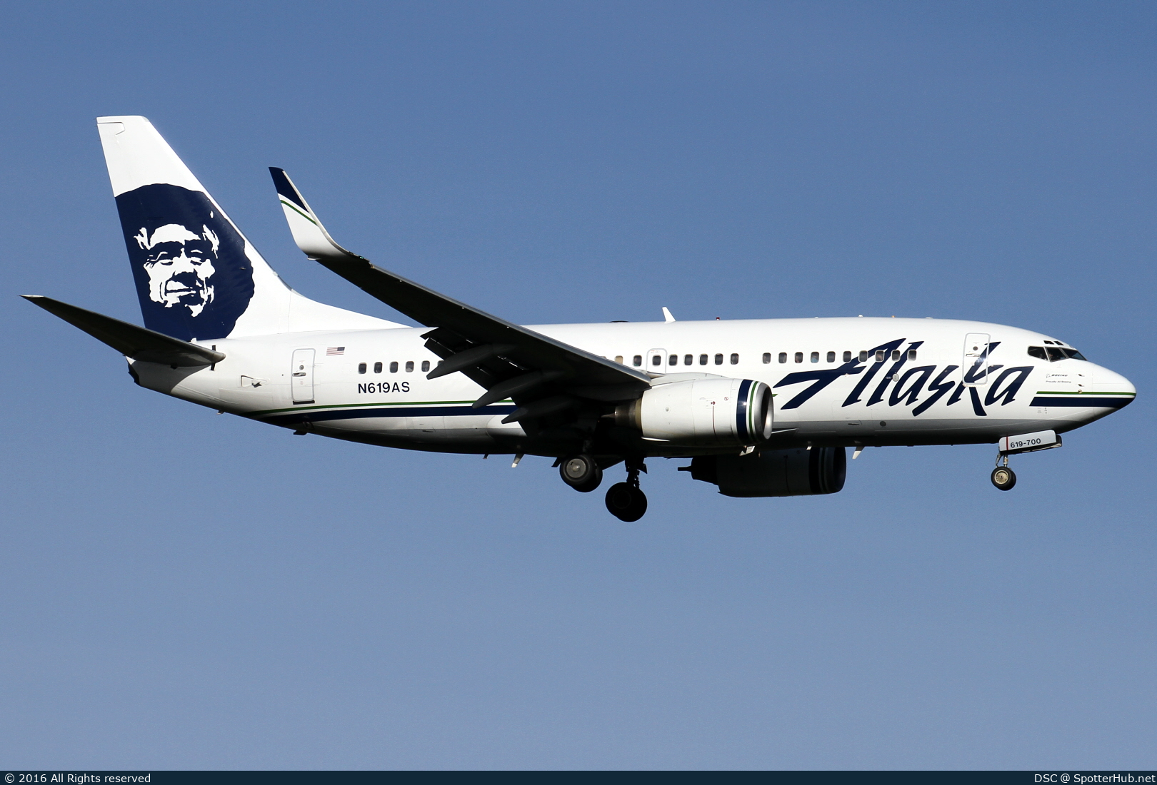 Photo of N619AS - Boeing 737-790 operated by Alaska Airlines