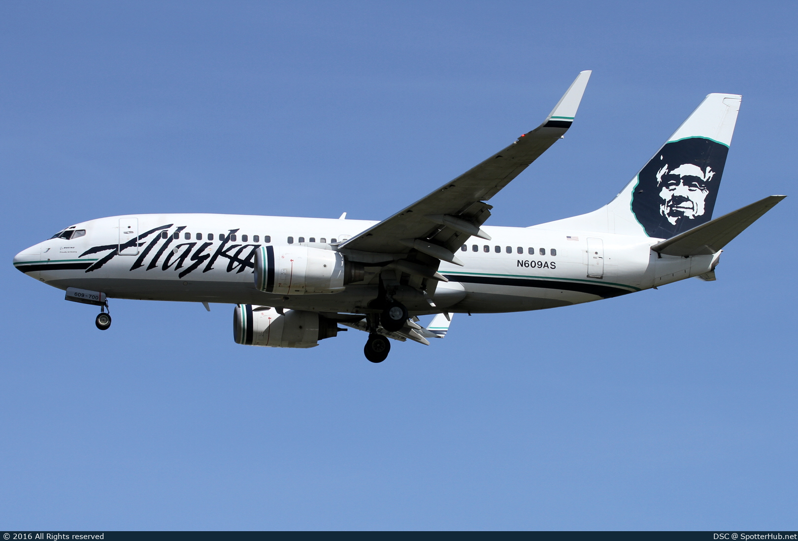 Photo of N609AS - Boeing 737-790 operated by Alaska Airlines