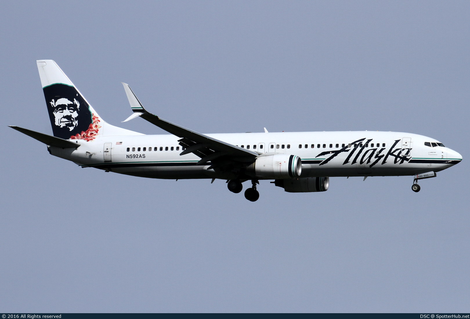 Photo of N592AS - Boeing 737-890 operated by Alaska Airlines
