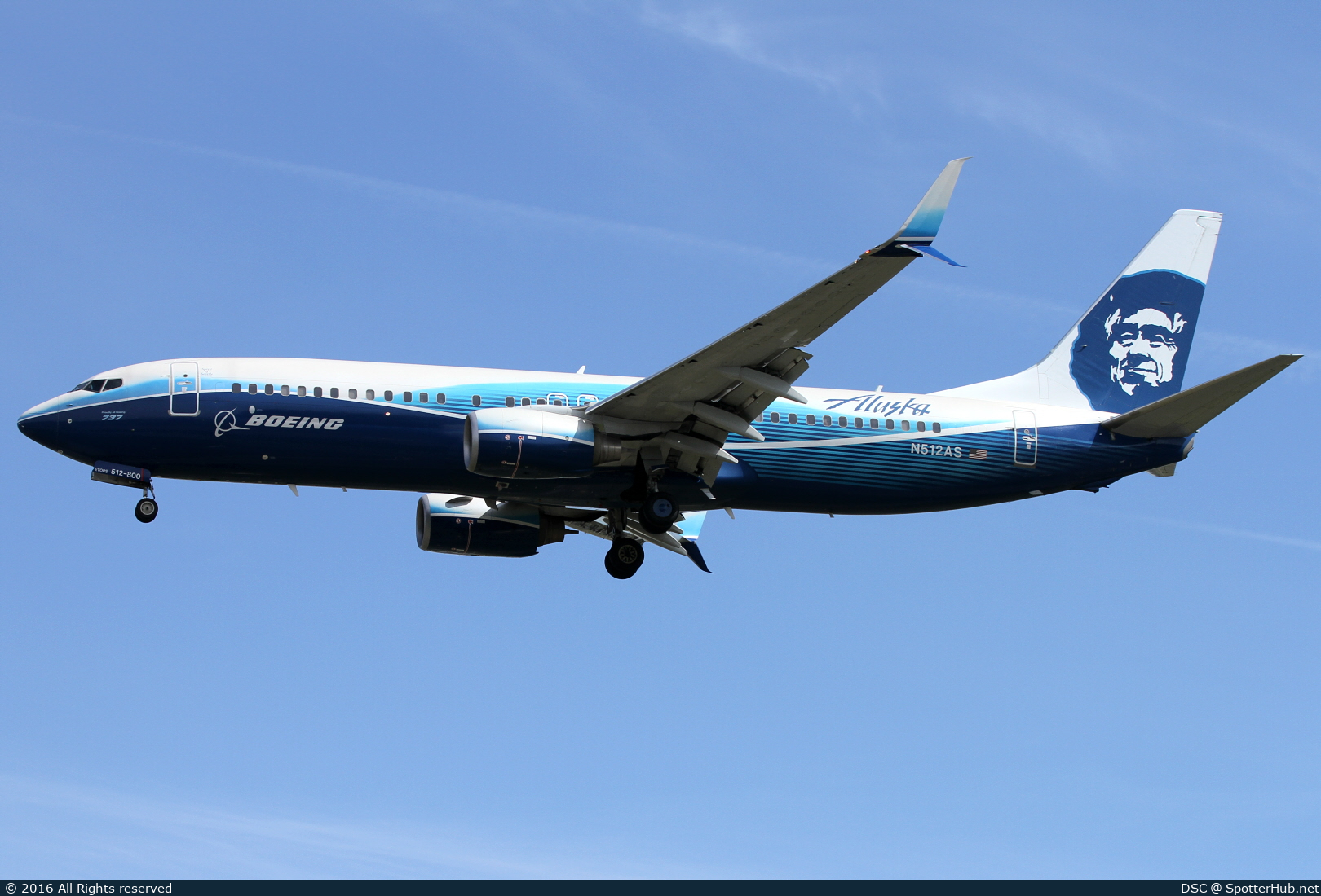 Photo of N512AS - Boeing 737-890 operated by Alaska Airlines