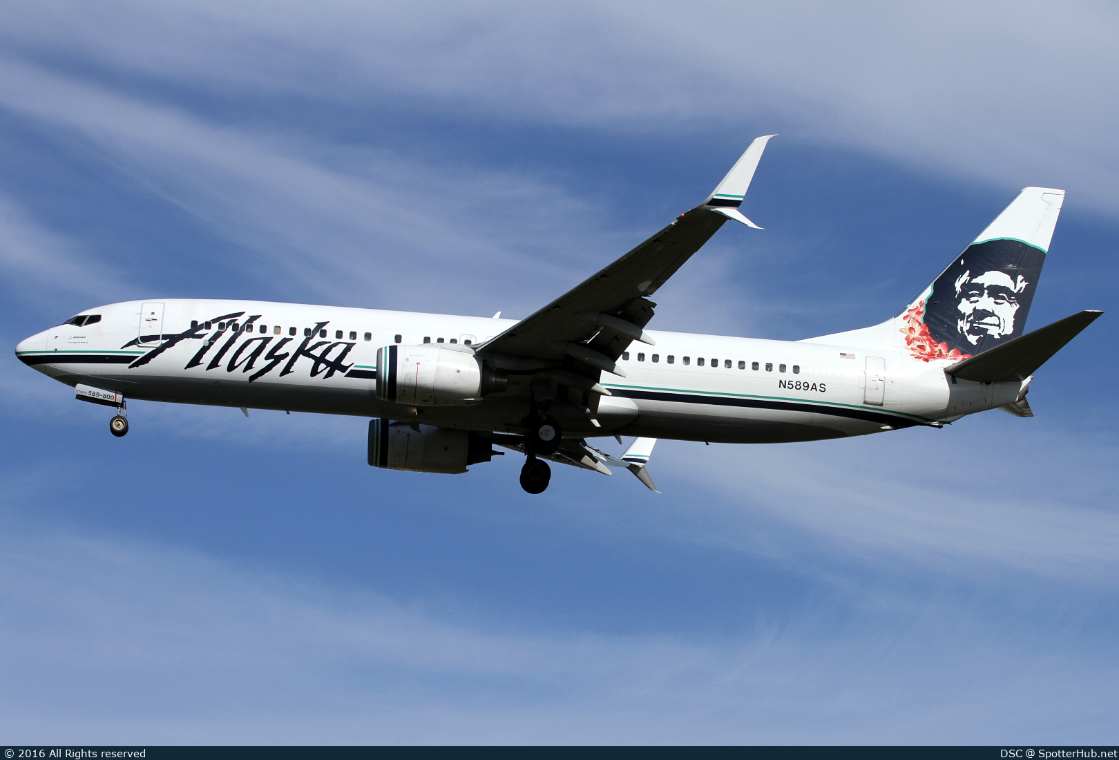 Photo of N589AS - Boeing 737-890 operated by Alaska Airlines