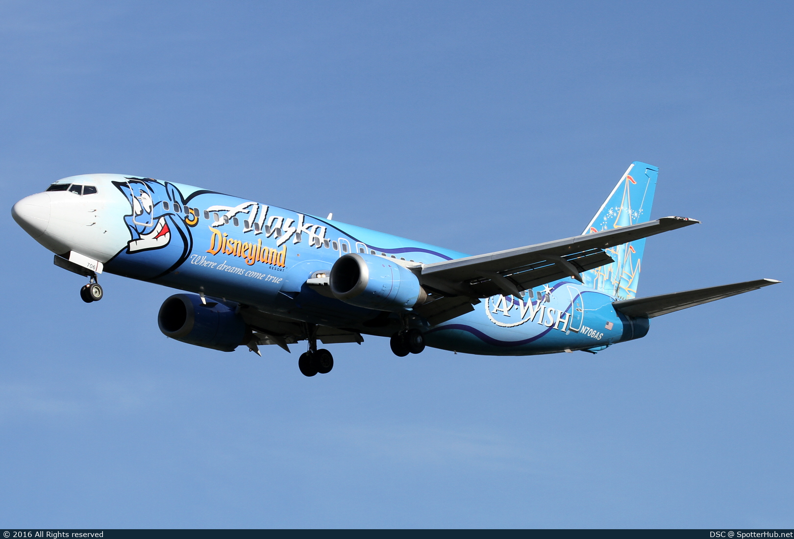 Photo of N706AS - Boeing 737-490 operated by Alaska Airlines