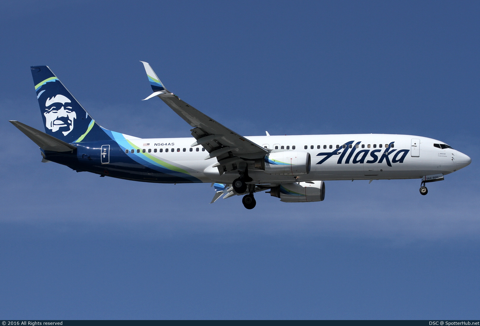 Photo of N564AS - Boeing 737-890 operated by Alaska Airlines