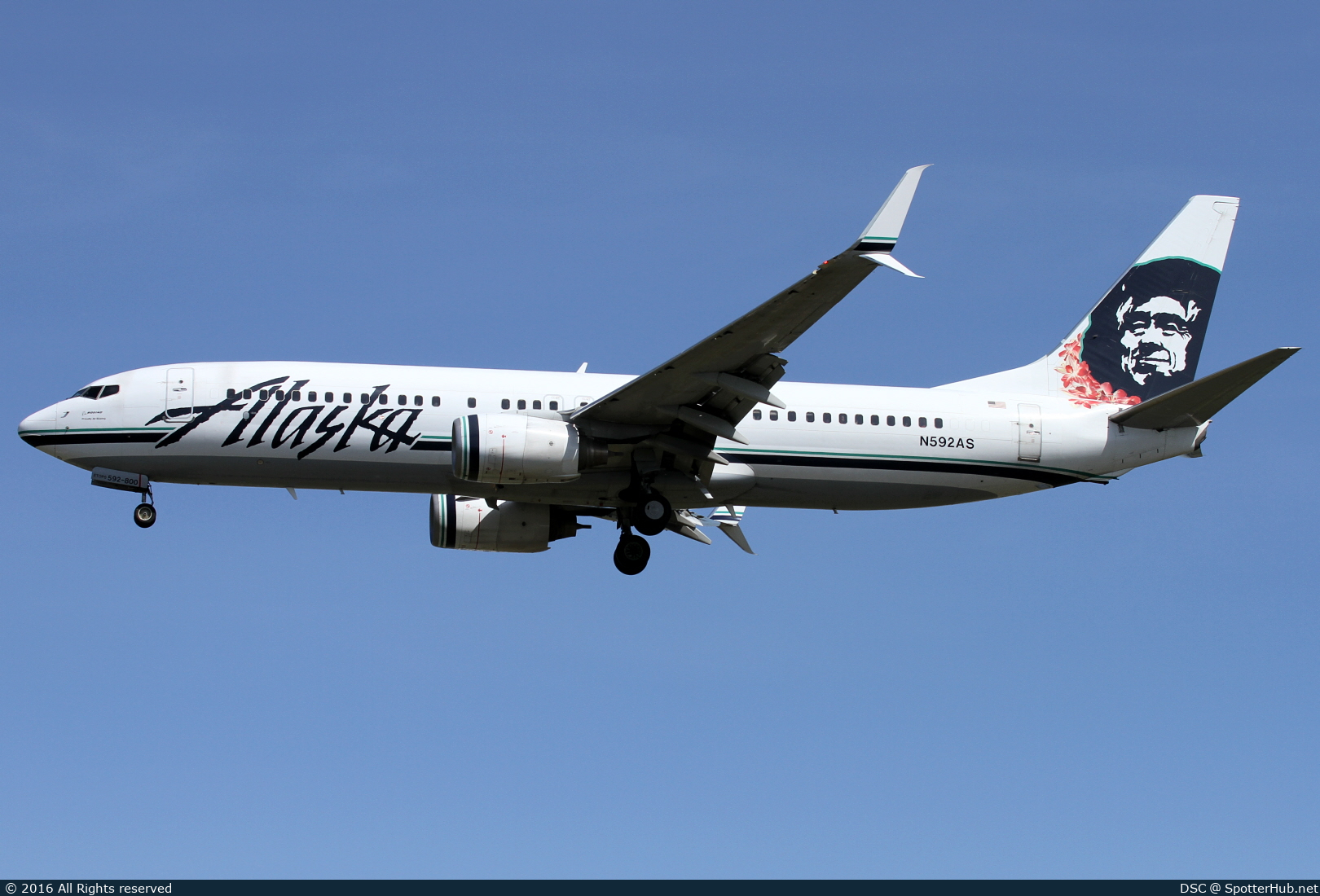 Photo of N592AS - Boeing 737-890 operated by Alaska Airlines
