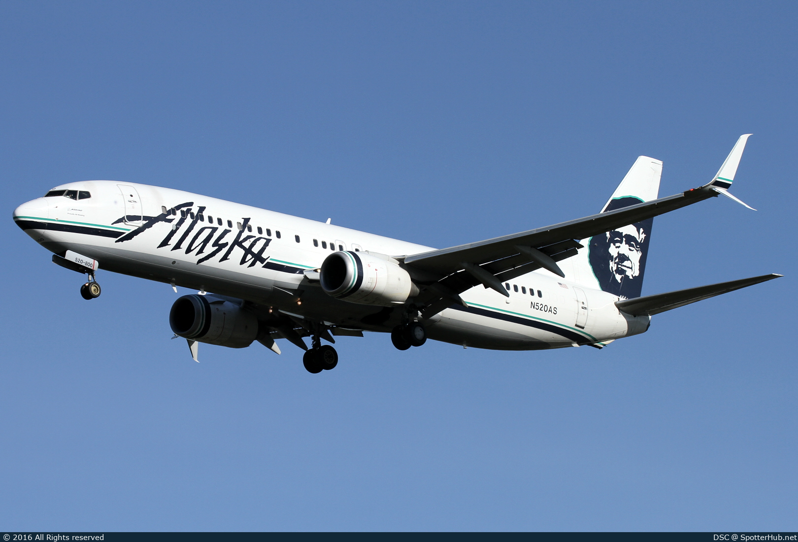 Photo of N520AS - Boeing 737-890 operated by Alaska Airlines