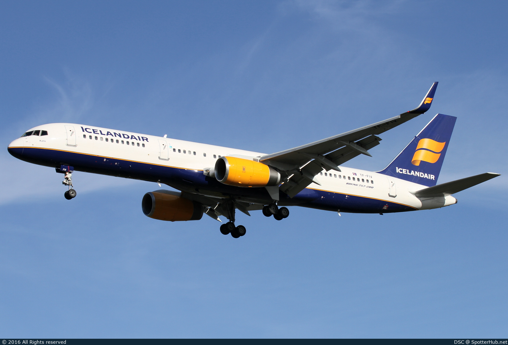 Photo of TF-FIV - Boeing 757-208 operated by Icelandair