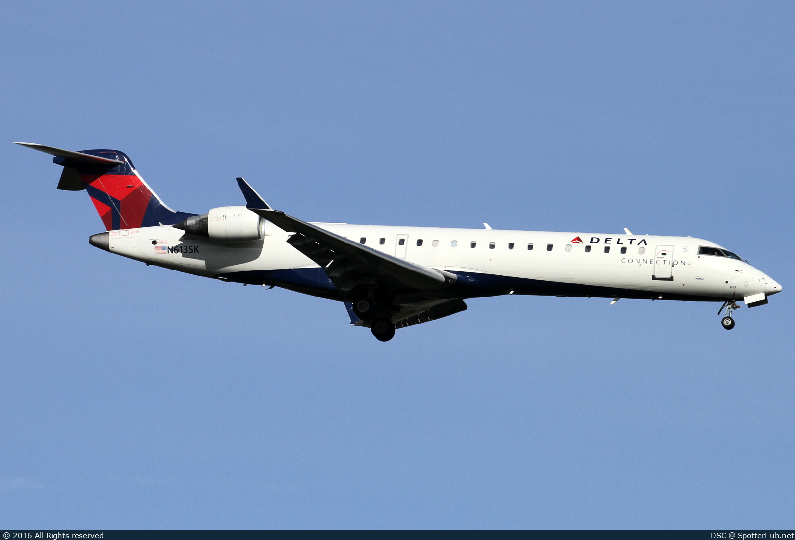 Photo of N613SK - Bombardier CRJ-701ER operated by Delta Connection (opb SkyWest Airlines)