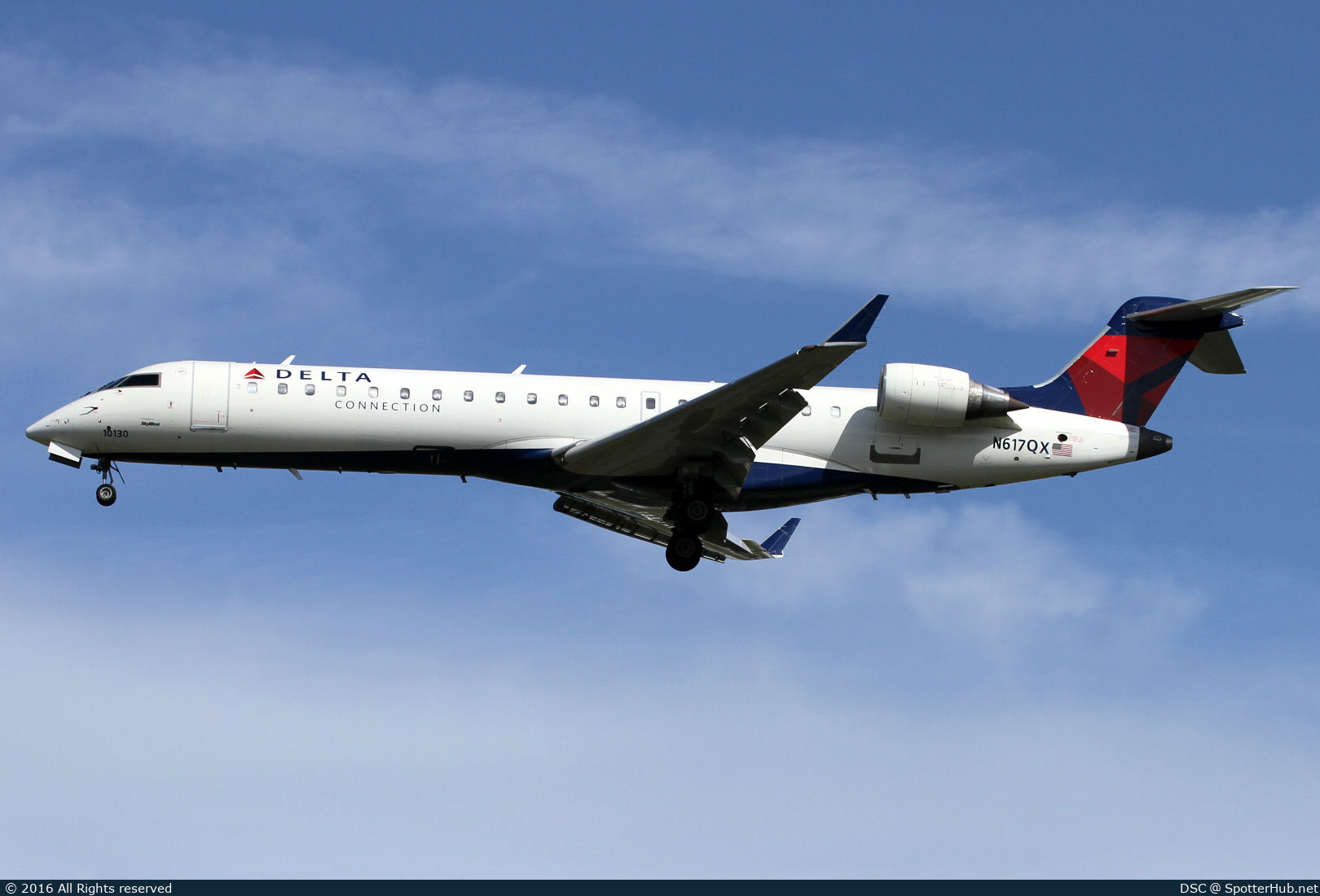 Photo of N617QX - Bombardier CRJ-701ER operated by Delta Connection (opb SkyWest Airlines)