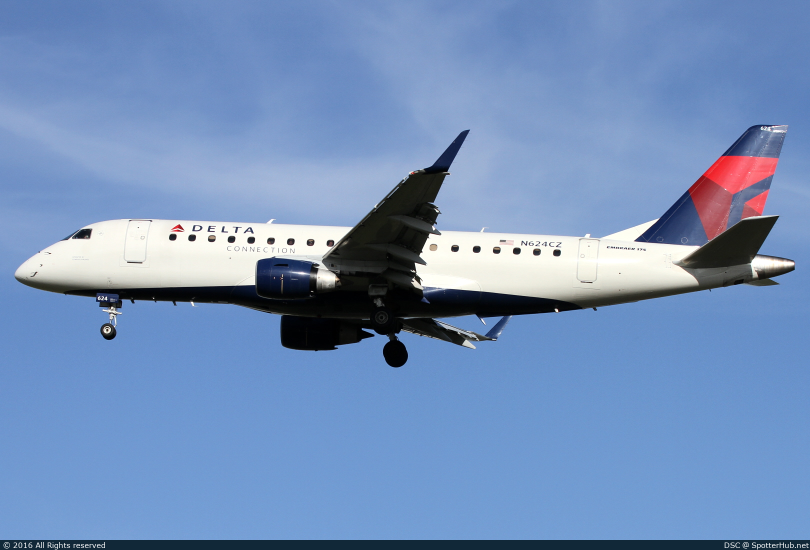 Photo of N624CZ - Embraer ERJ-175LR operated by Delta Connection (opb Compass Airlines)