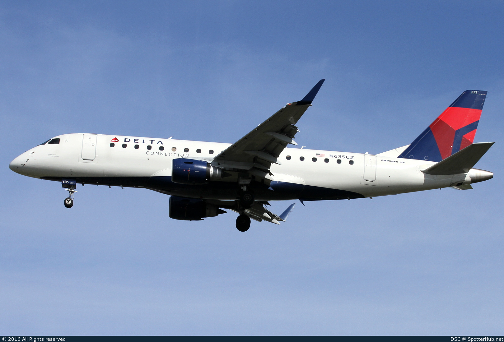 Photo of N635CZ - Embraer ERJ-175LR operated by Delta Connection (opb Compass Airlines)