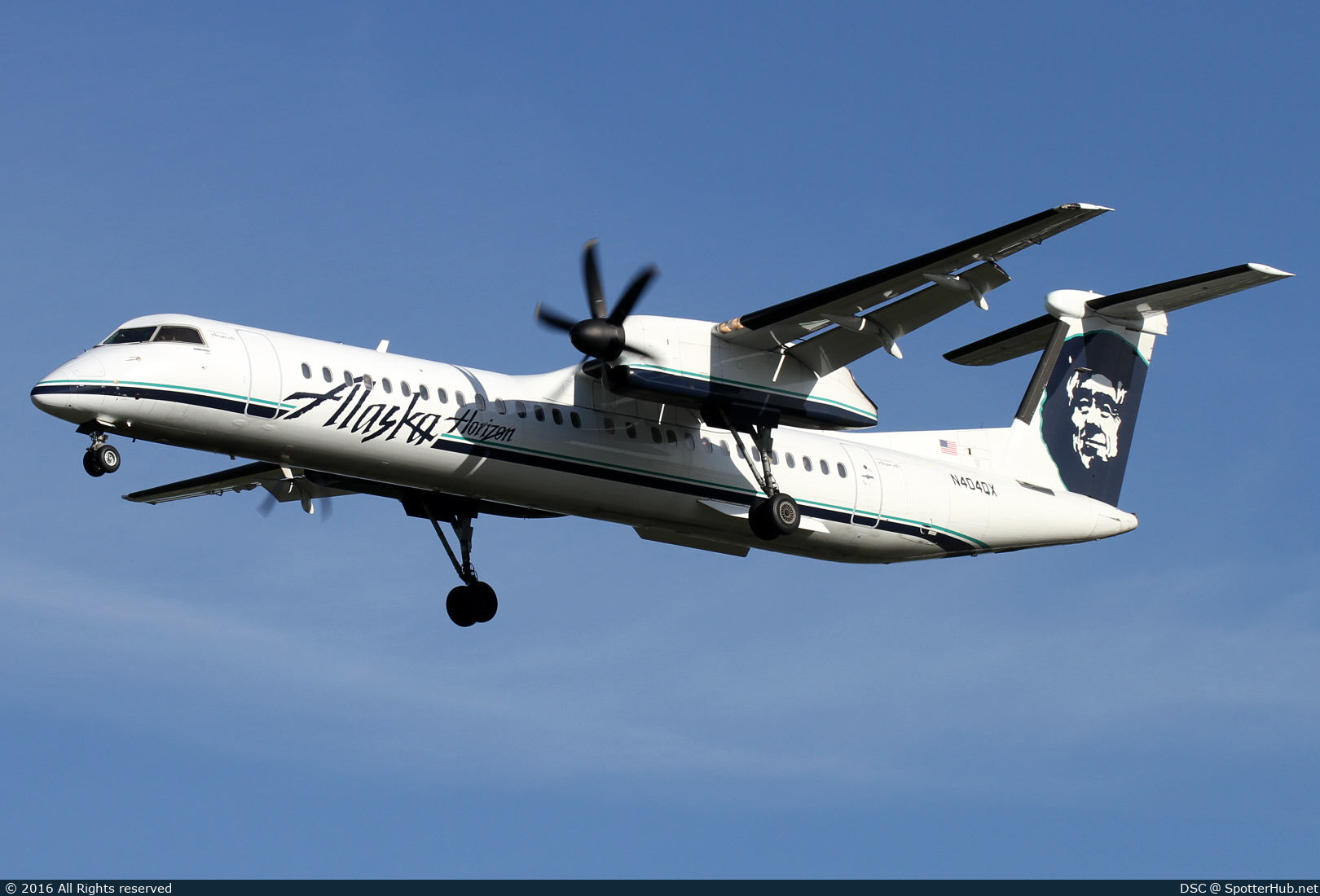Photo of N404QX - Bombardier DHC-8-402 Dash 8 Q400 operated by Alaska Airlines (opb Horizon Air)