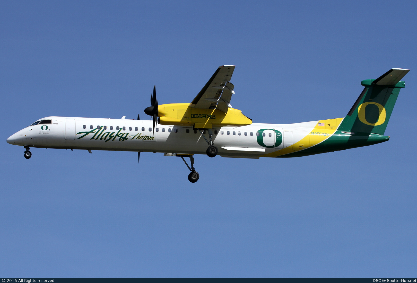 Photo of N407QX - Bombardier DHC-8-402 Dash 8 Q400 operated by Alaska Airlines (opb Horizon Air)
