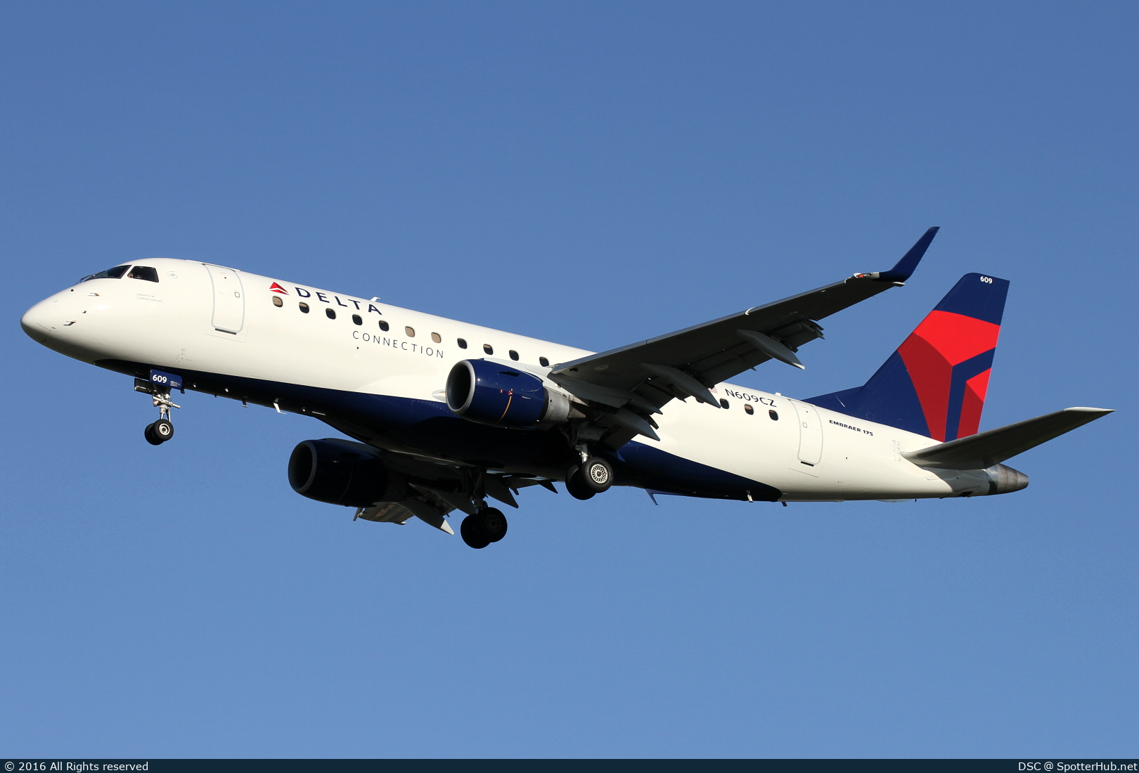 Photo of N609CZ - Embraer ERJ-175LR operated by Delta Connection (opb Compass Airlines)