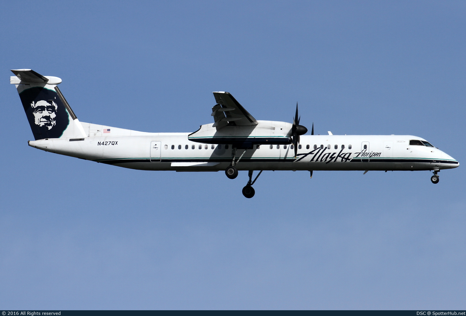 Photo of N427QX - Bombardier DHC-8-402 Dash 8 Q400 operated by Alaska Airlines (opb Horizon Air)