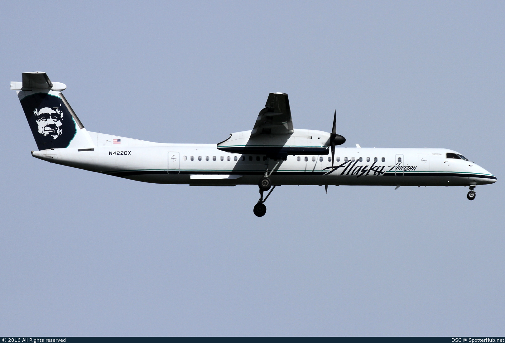 Photo of N422QX - Bombardier DHC-8-402 Dash 8 Q400 operated by Alaska Airlines (opb Horizon Air)