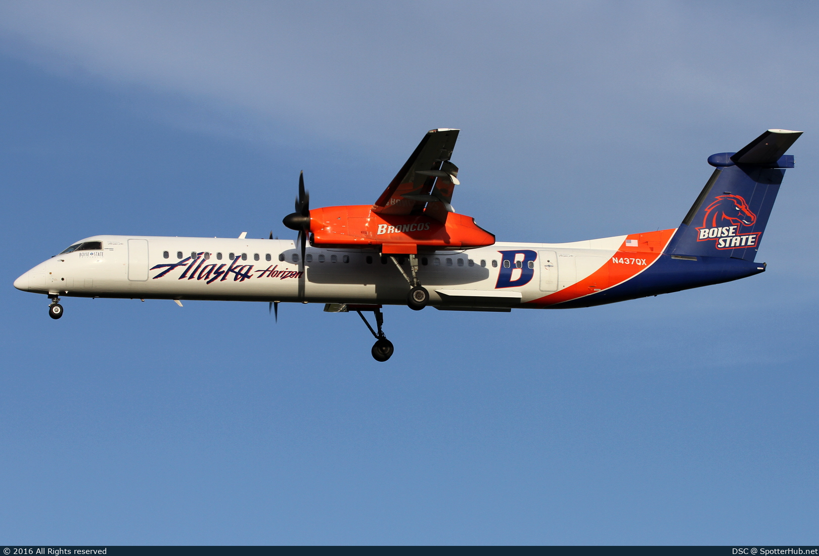 Photo of N437QX - Bombardier DHC-8-402 Dash 8 Q400 operated by Alaska Airlines (opb Horizon Air)