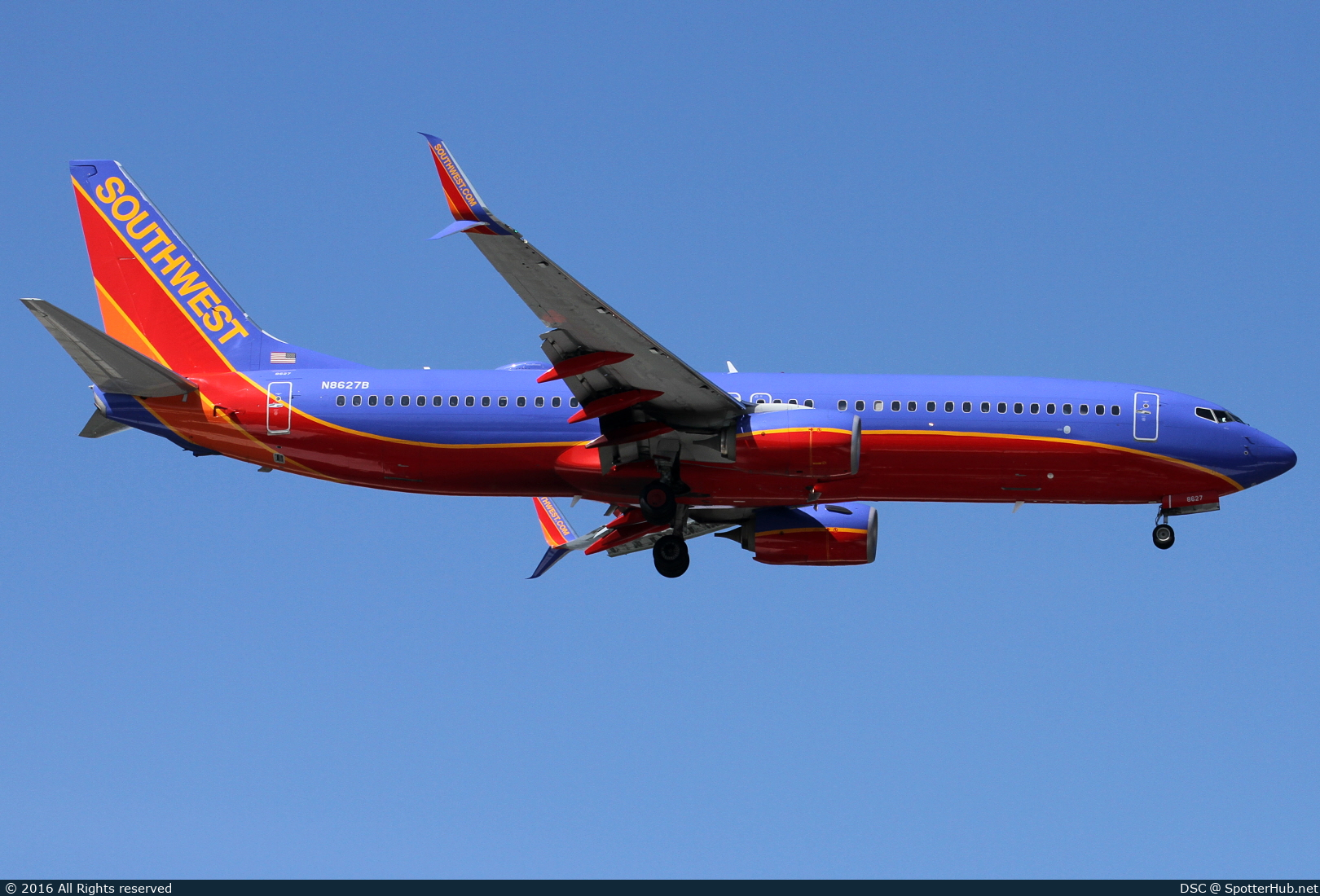 Photo of N8627B - Boeing 737-8H4 operated by Southwest Airlines