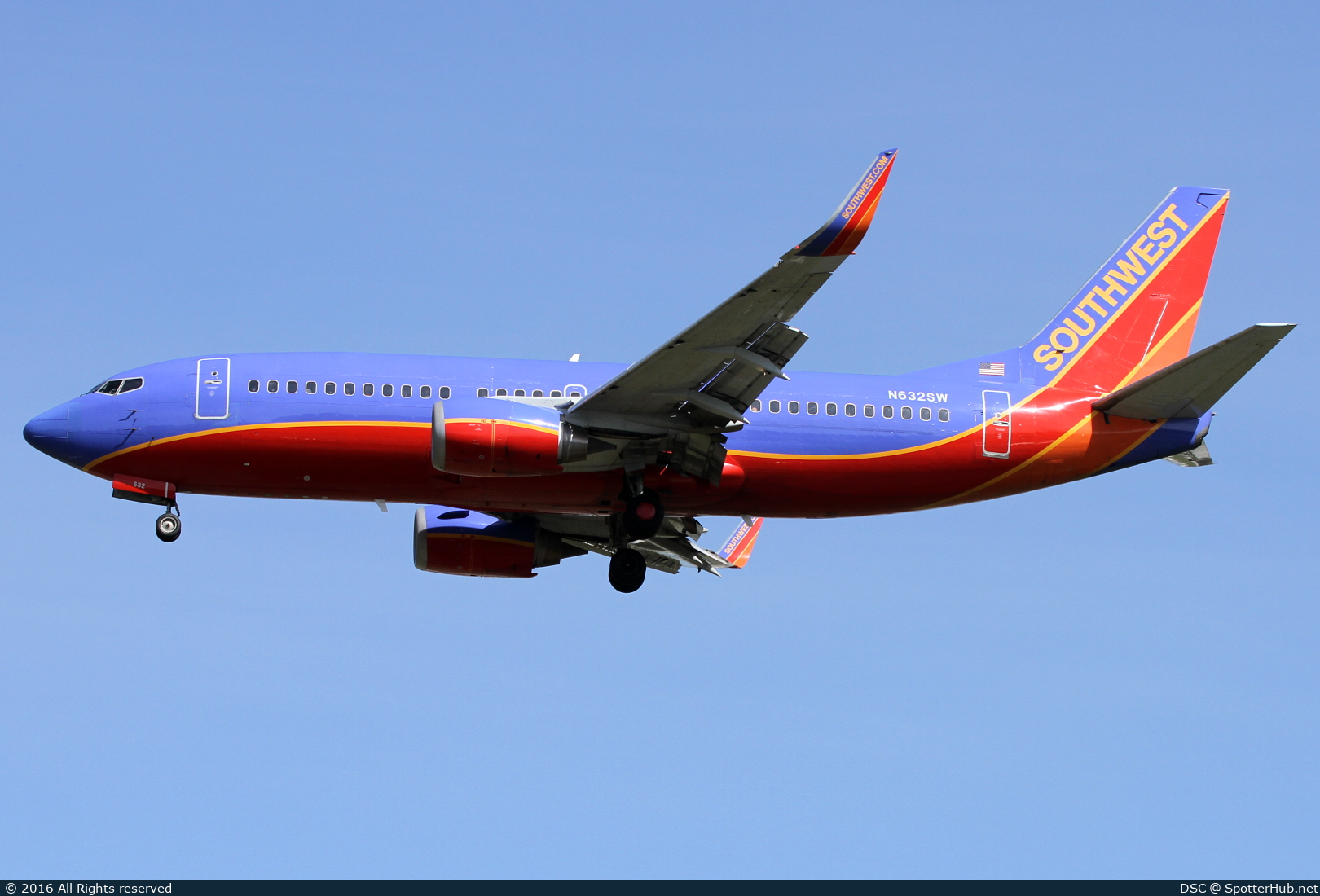 Photo of N632SW - Boeing 737-3H4 operated by Southwest Airlines