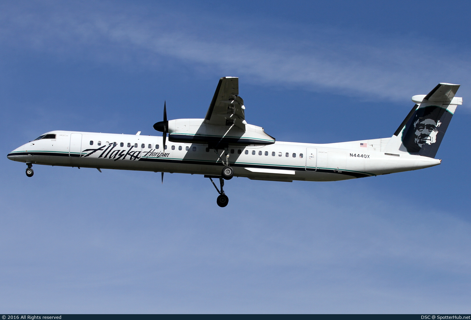 Photo of N444QX - Bombardier DHC-8-402 Dash 8 Q400 operated by Alaska Airlines (opb Horizon Air)