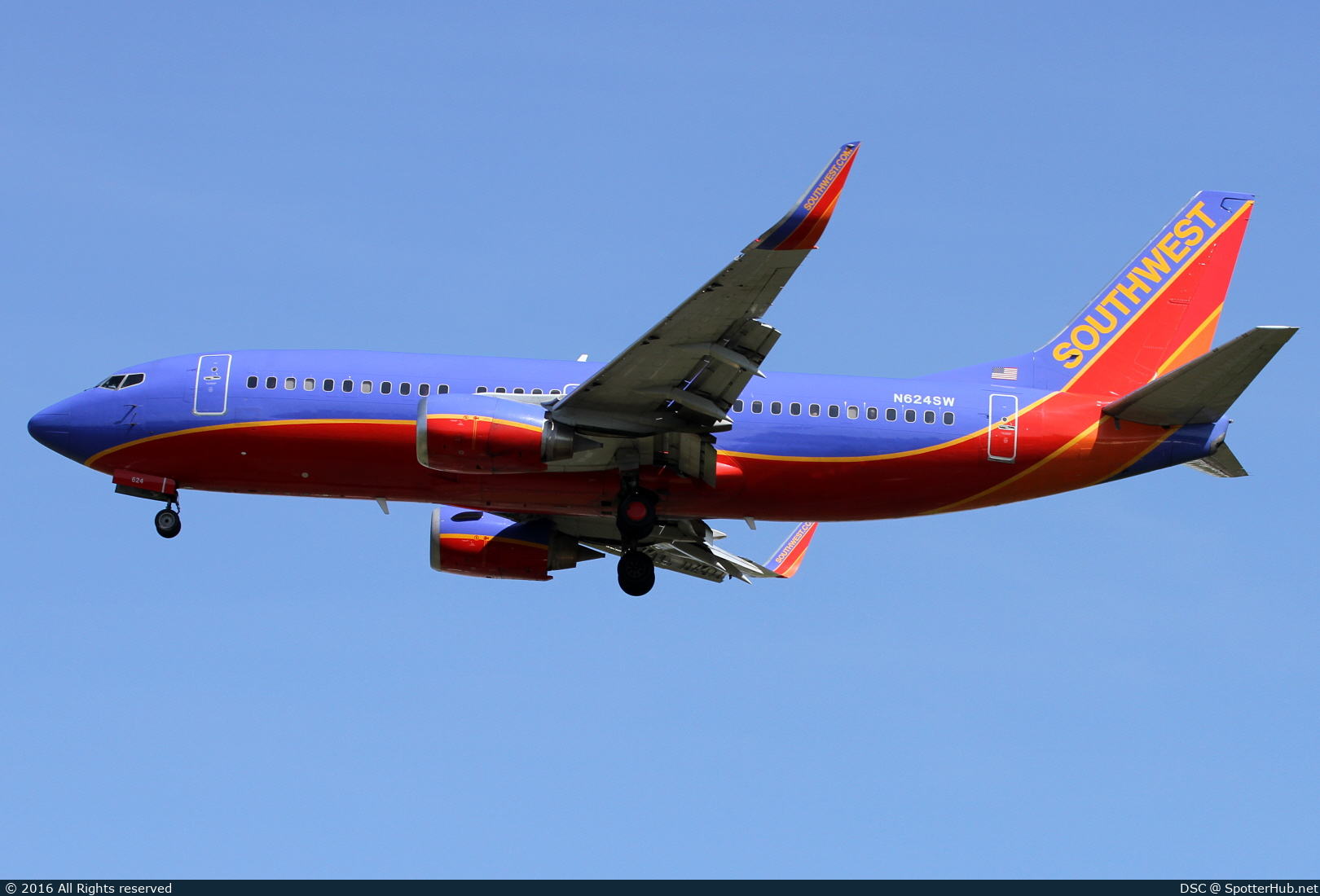 Photo of N624SW - Boeing 737-3H4 operated by Southwest Airlines