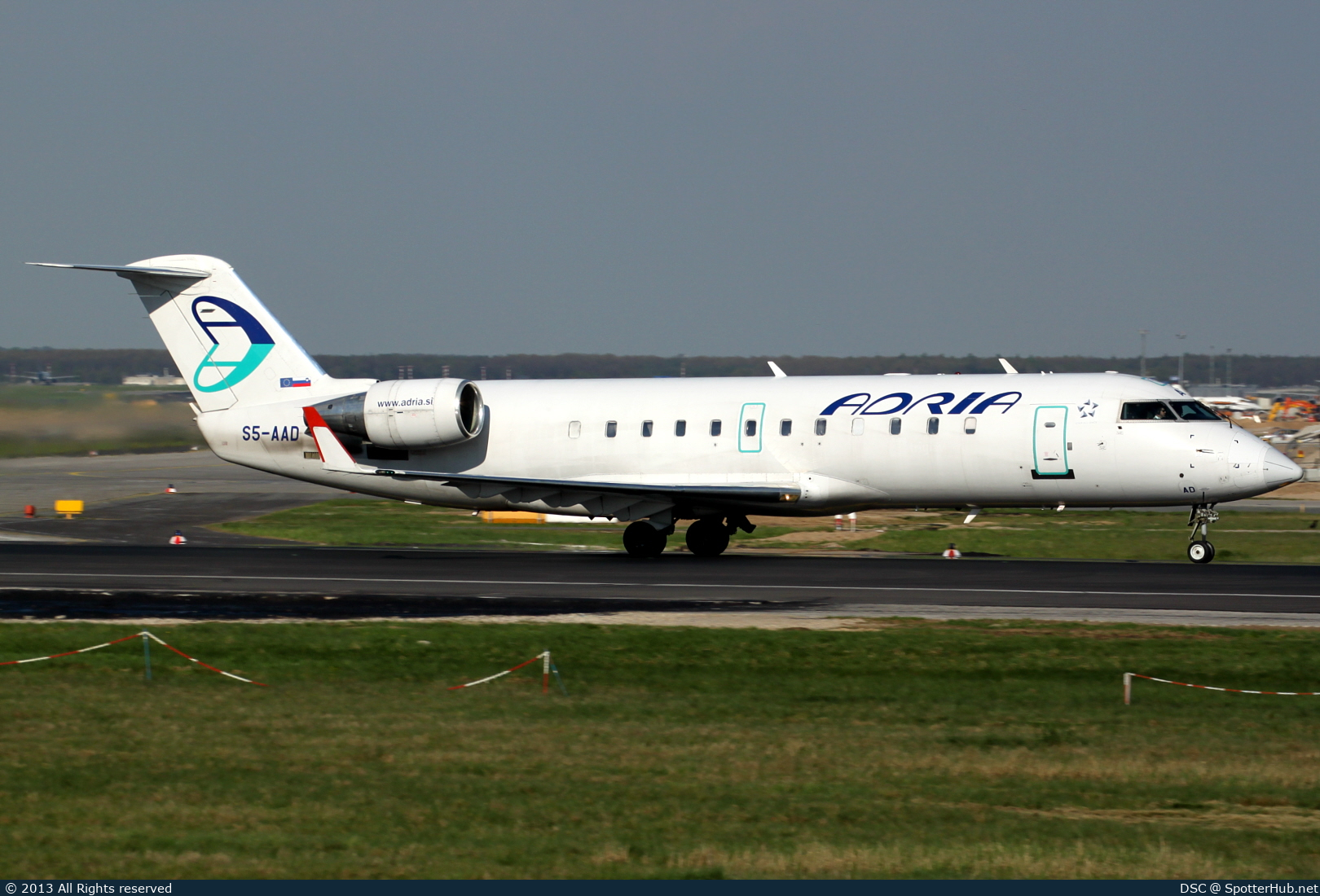 Photo of S5-AAD - Bombardier CRJ-200LR operated by Adria Airways