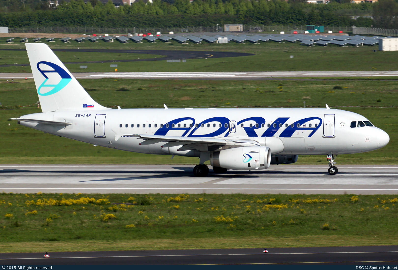 Photo of S5-AAR - Airbus A319-132 operated by Adria Airways
