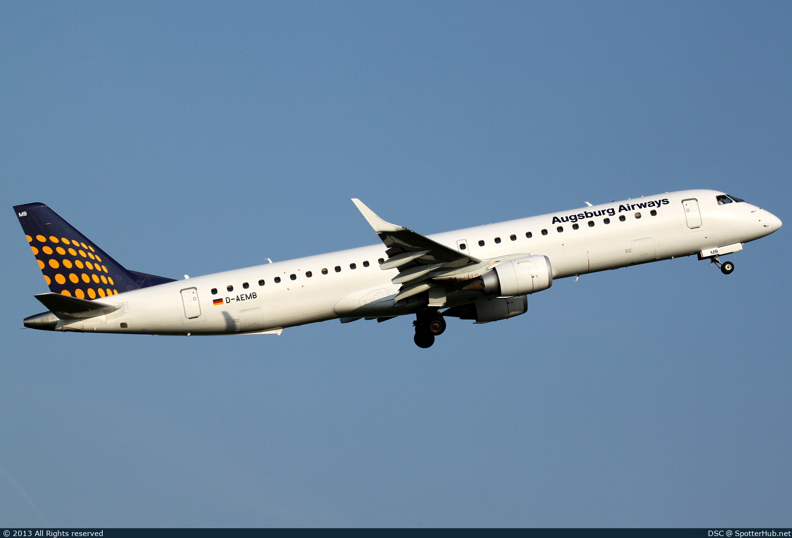 Photo of D-AEMB - Embraer ERJ-195LR operated by Augsburg Airways